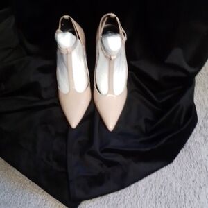 Calvin Klein women's stiletto heel